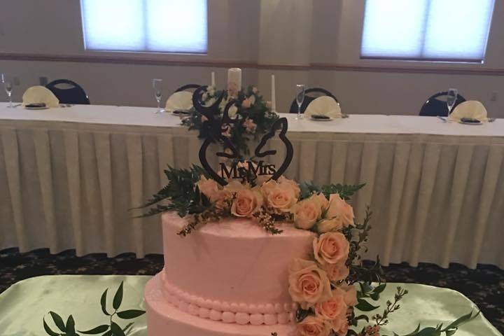 Multiple layered wedding cake