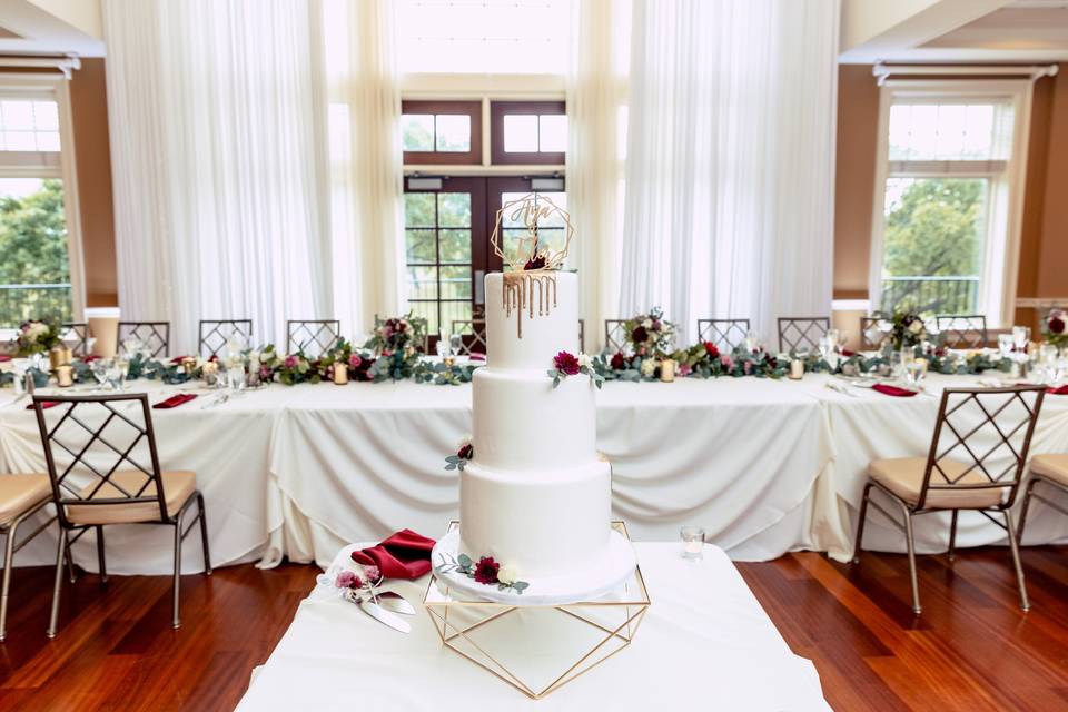 Cake table