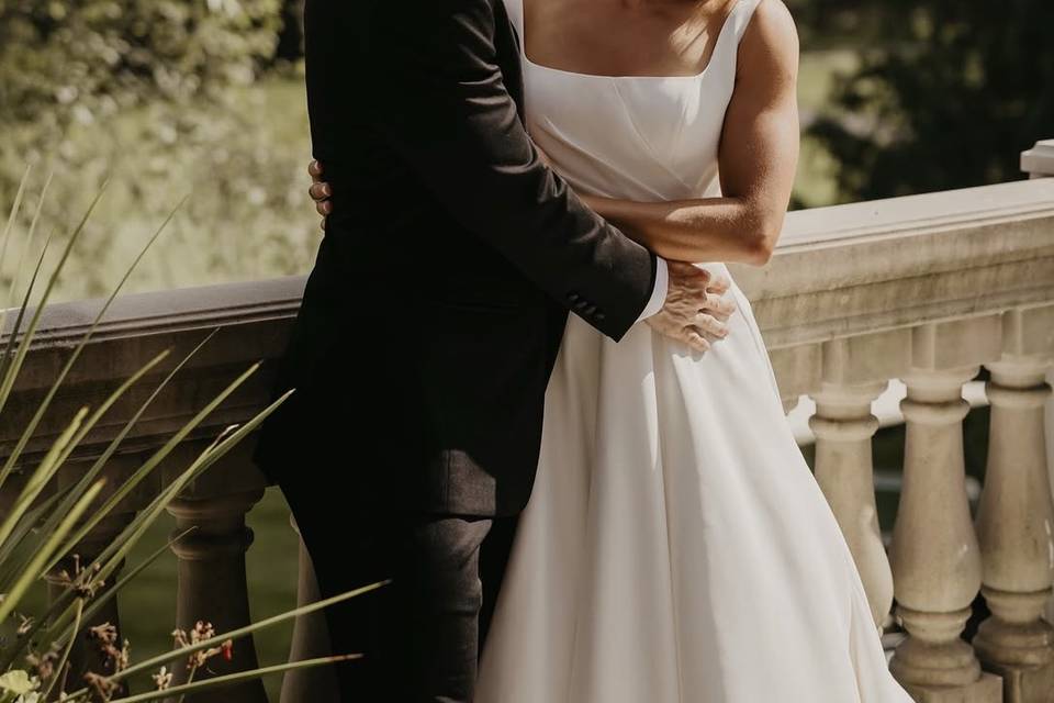 Timeless bride