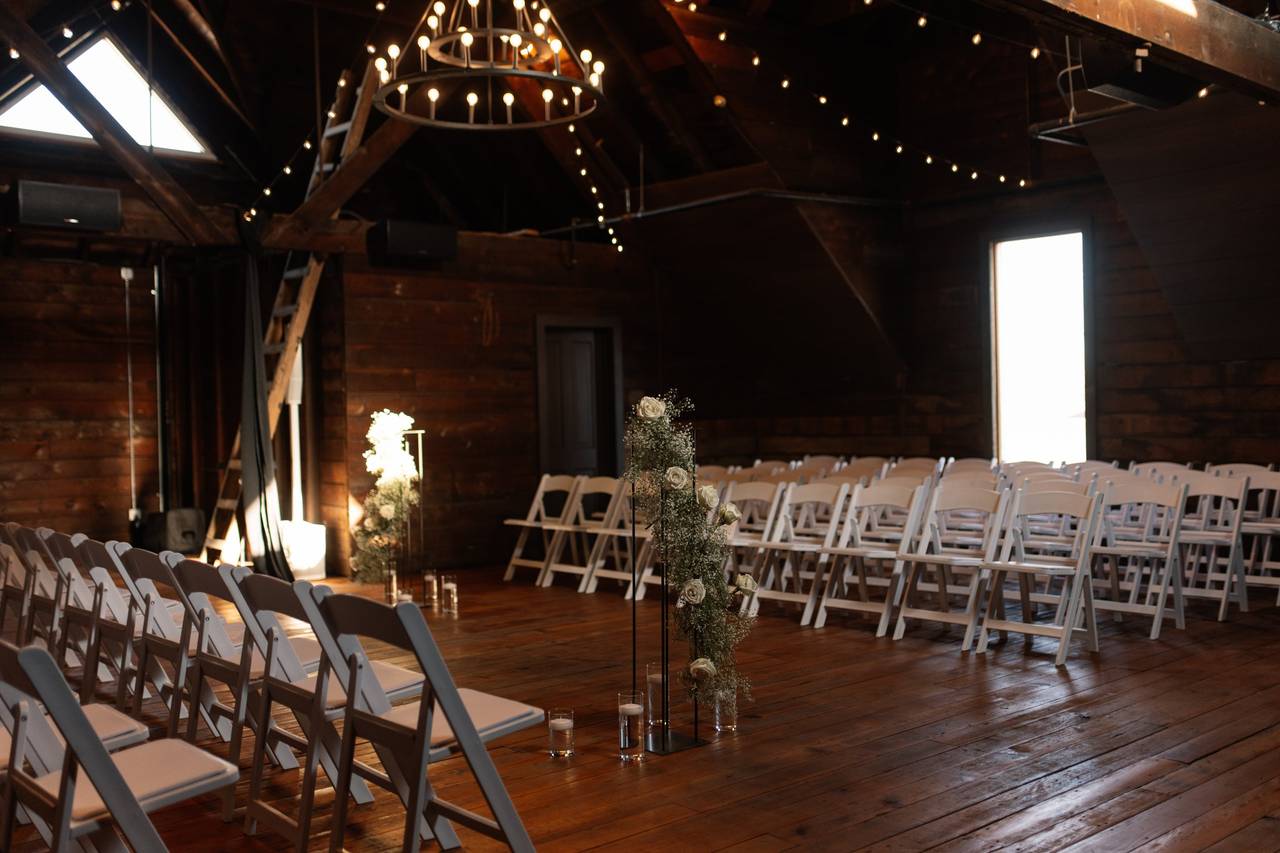 The Carriage House - Banquet Halls - Cedar Rapids, IA - WeddingWire