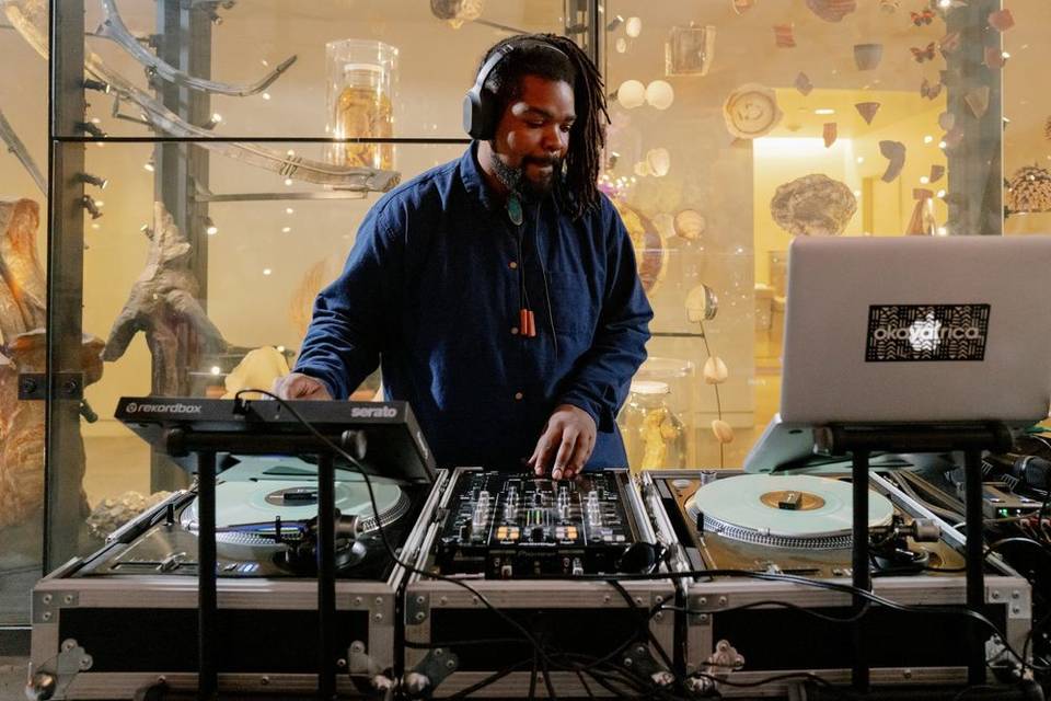 Grenada playlists by Serato DJs