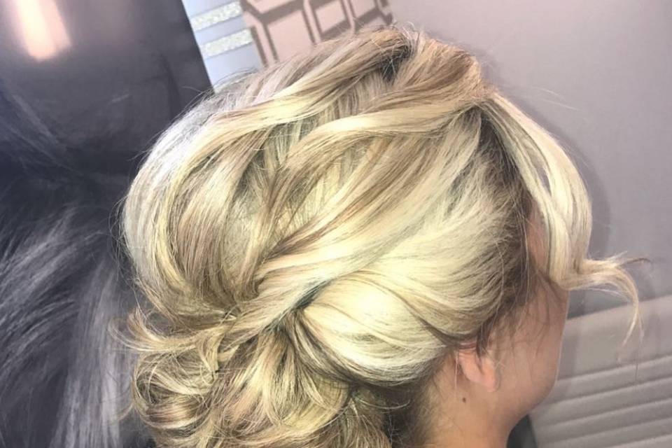 Detailed updo