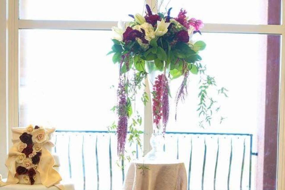 Cake Table Arrangement