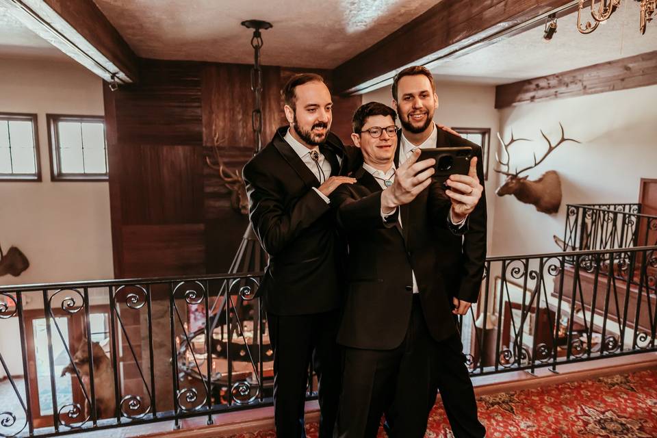 Groom selfie