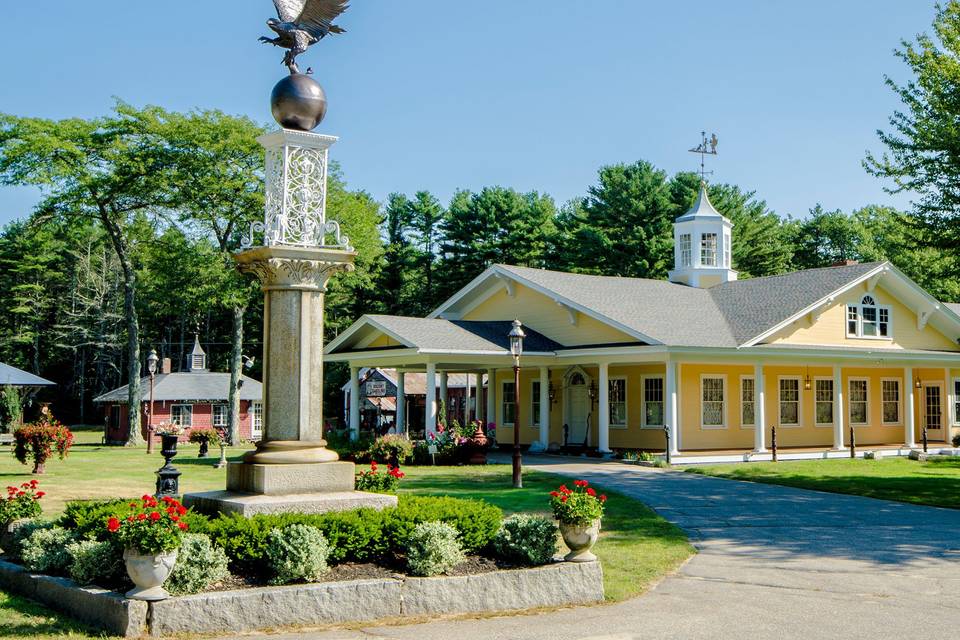 Exterior view of  The Tea Room at Johnson Hall Museum