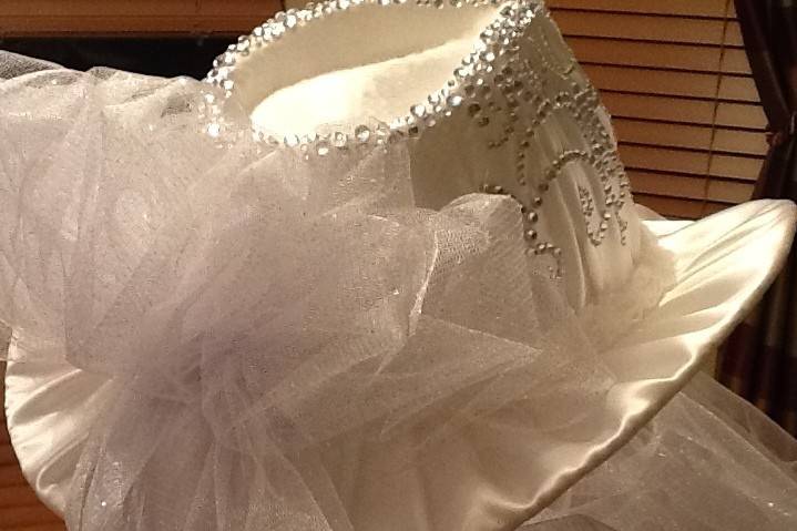 Rosemarie's Headpieces, Veils & Accessories