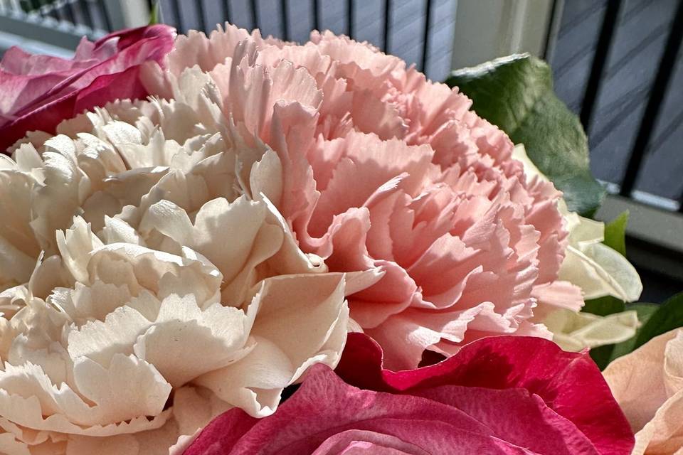 Close up of posy bouquet