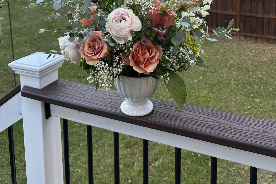 Peach and blush centerpiece