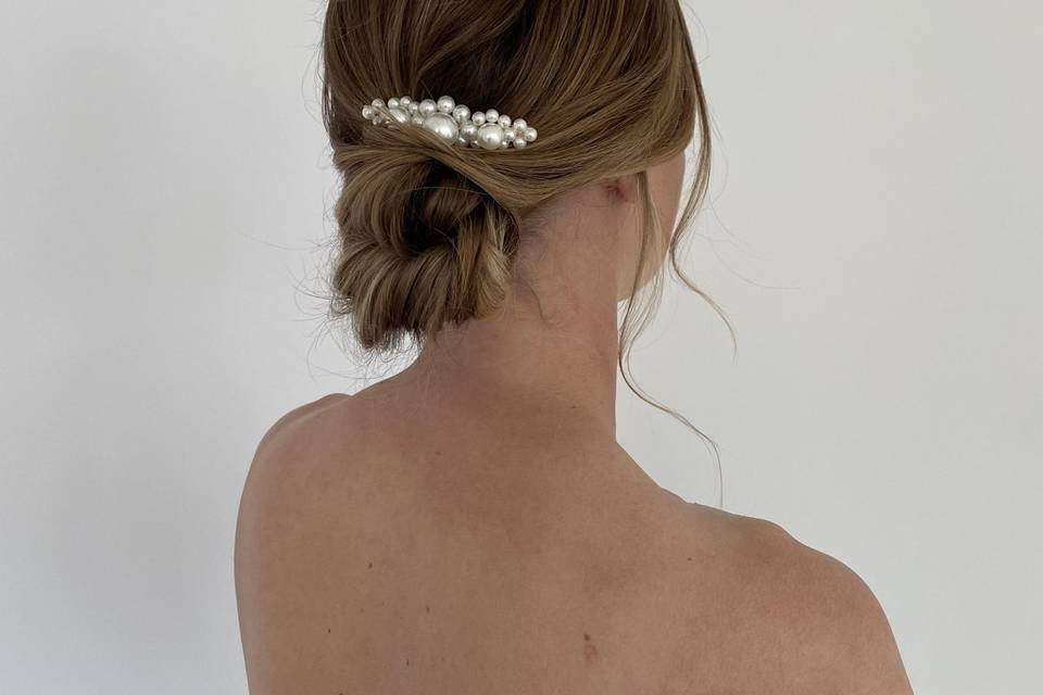 Soft and simple Updo