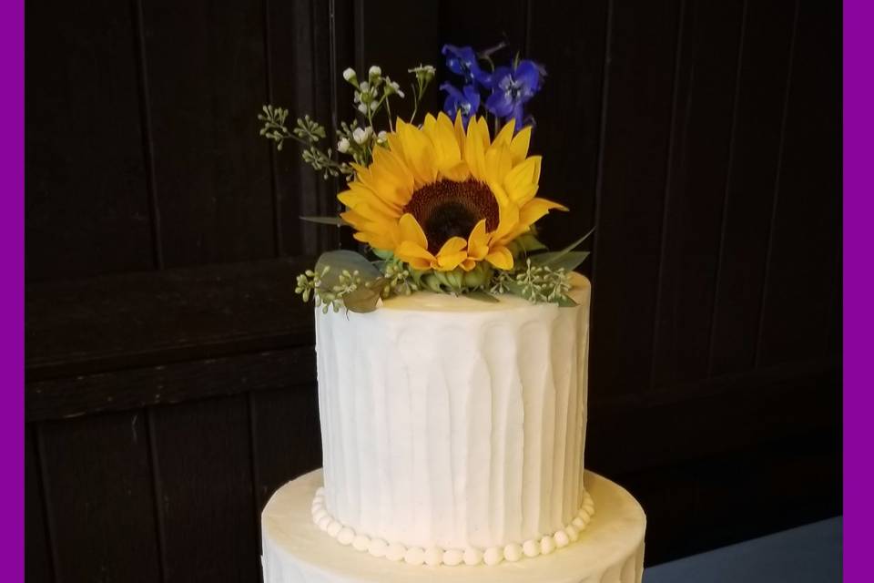 Textured Sunflower Cake