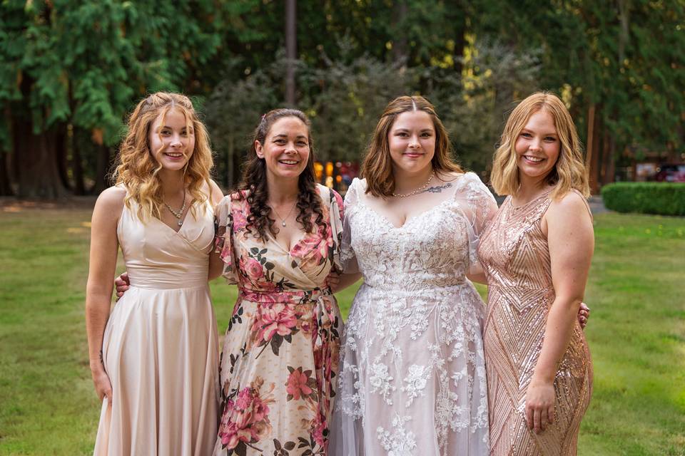 Mother, bride, and sisters
