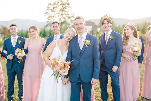 Valley Road Vineyards Wedding