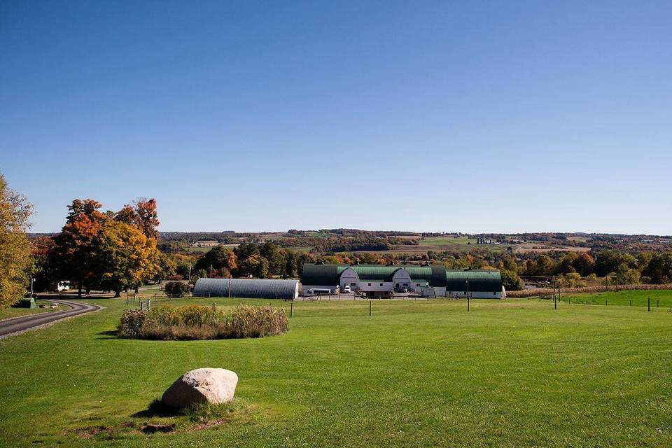 MKJ Farm Barn Weddings