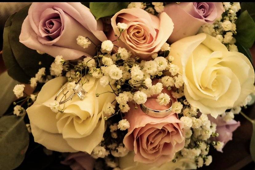 Bride Flowers & Rings