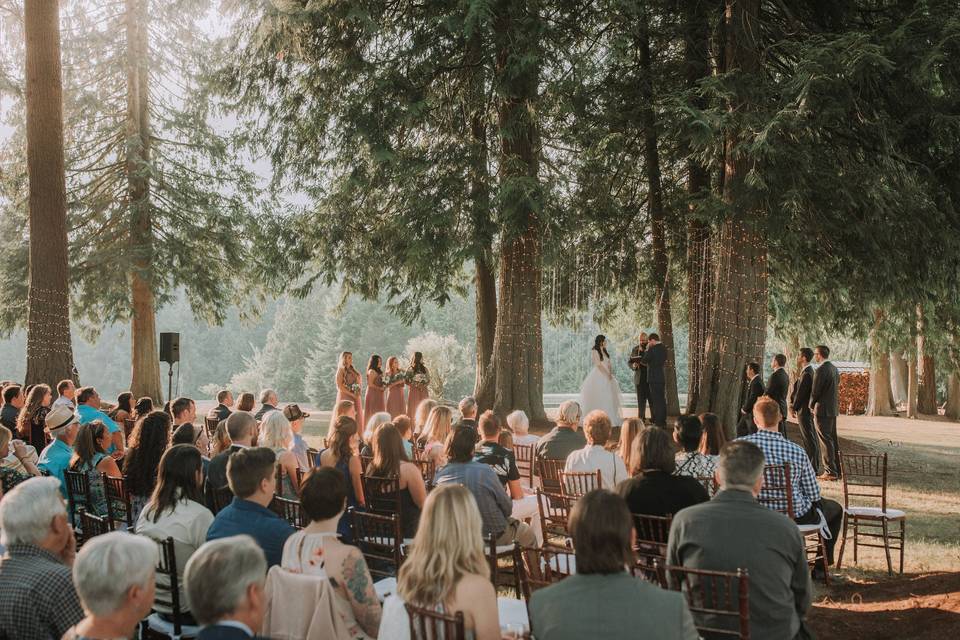 A gorgeous outdoor affair (Klear Photography)