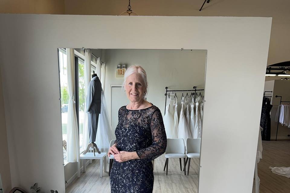 Moms Dress for Wedding