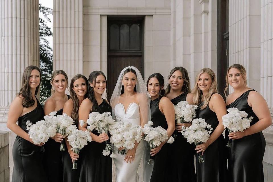 Stunning wedding party