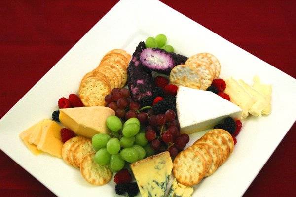 Fine Cheese & Cracker Platter
