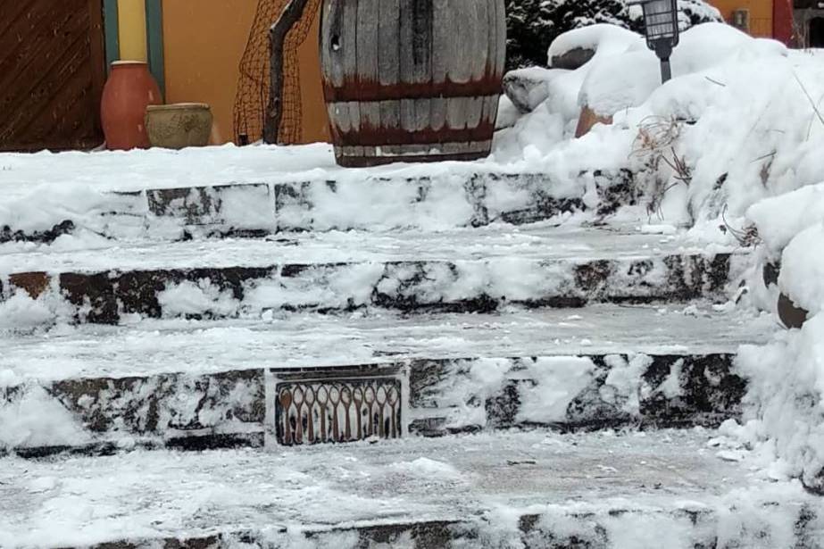 Snows on the steps