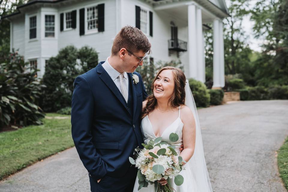 Bride + groom in Greenville,SC