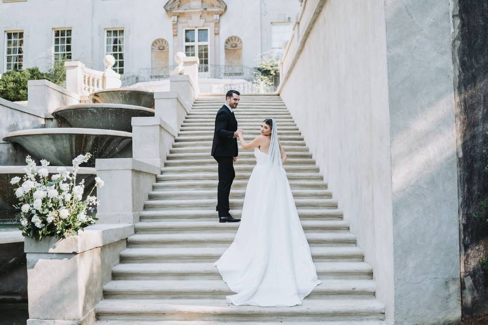 Bride + Groom, Swan house