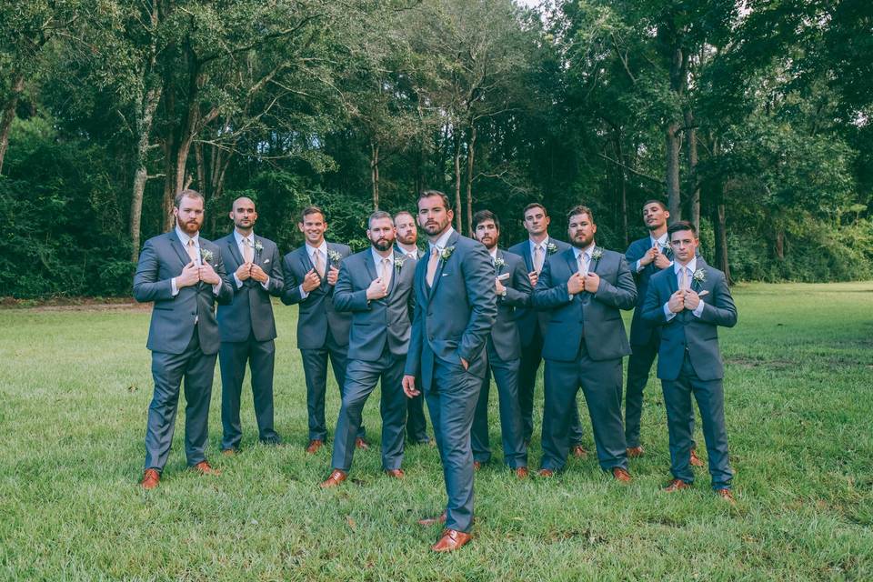 The groom's party - Huf Wedding Films