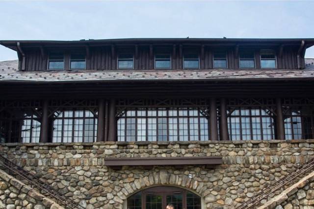 Bear Mountain Inn