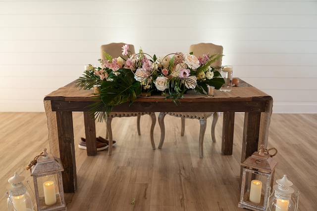 Sweetheart Table