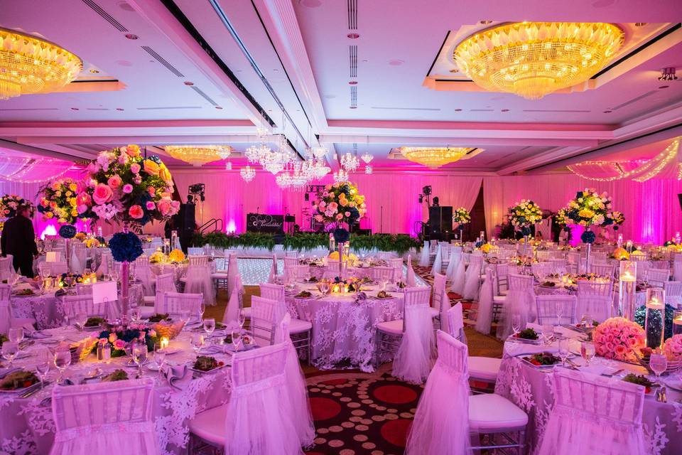Elegant wedding room overview