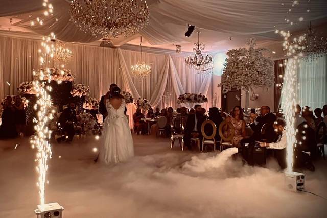 Dancing on a cloud