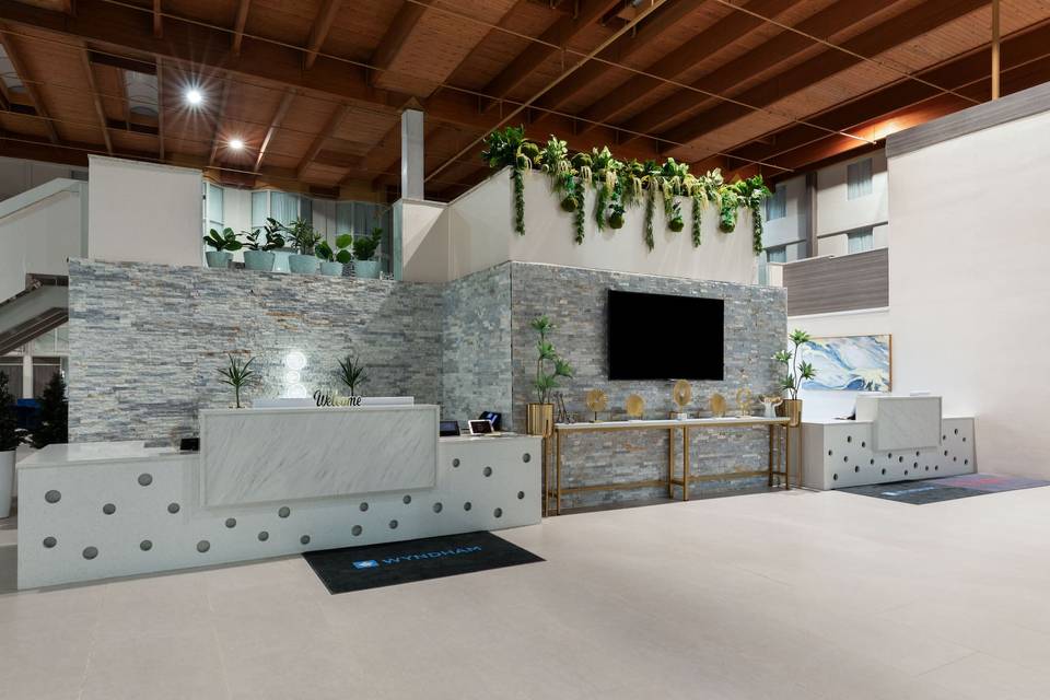 Wyndham DFW Airport Hotel