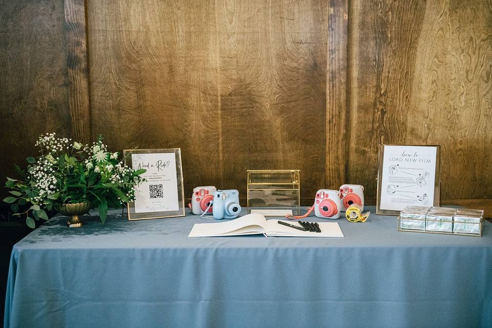 Guestbook Table