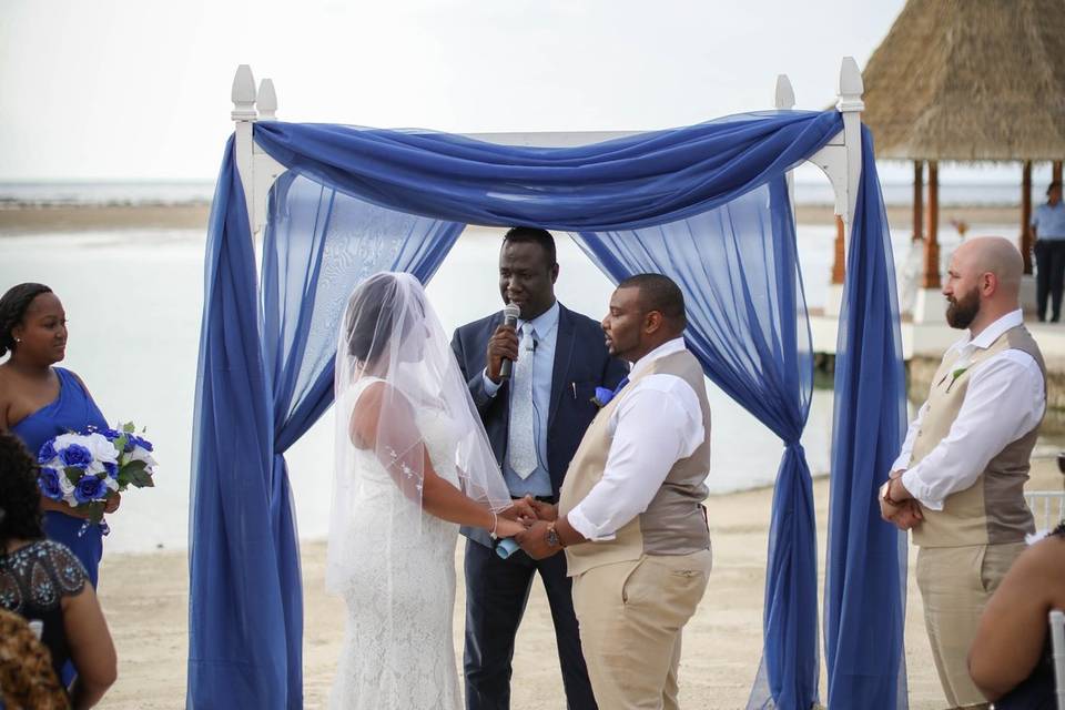 Cliff & Ashley in Jamaica