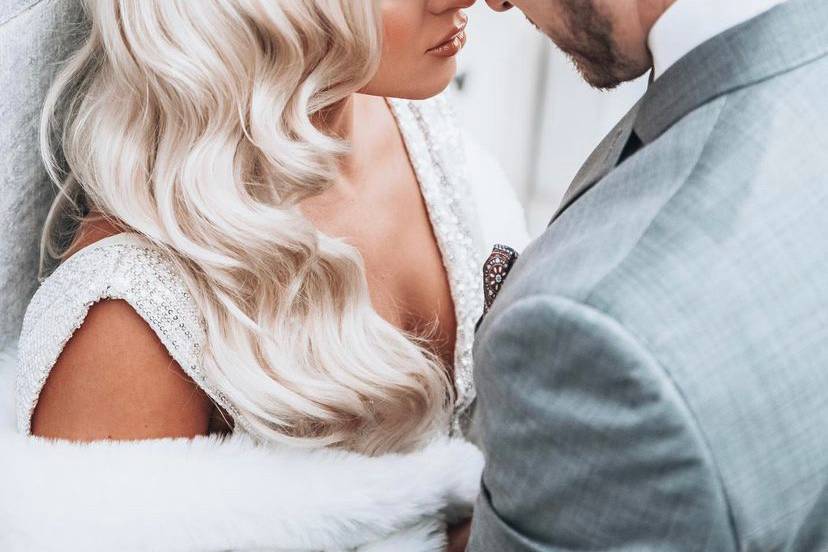 Glam waves