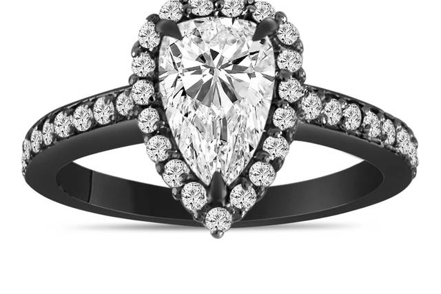 Pear shaped diamond