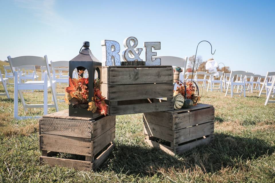 Rustic ceremony decorations