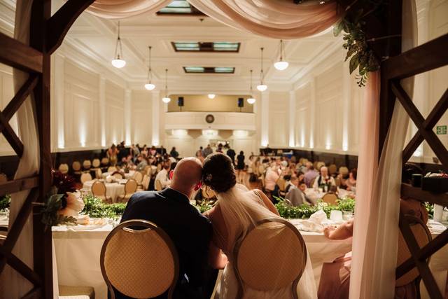 Head Table