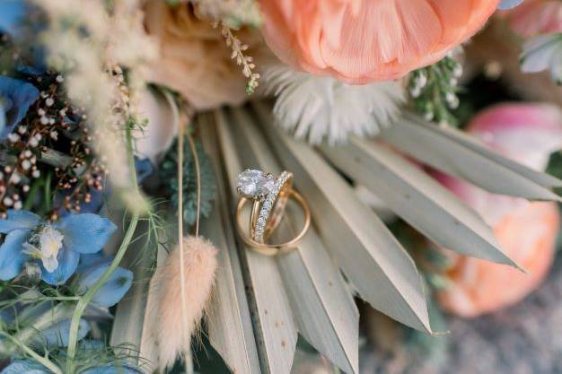Wedding ring details - Turning the Paige Photography
