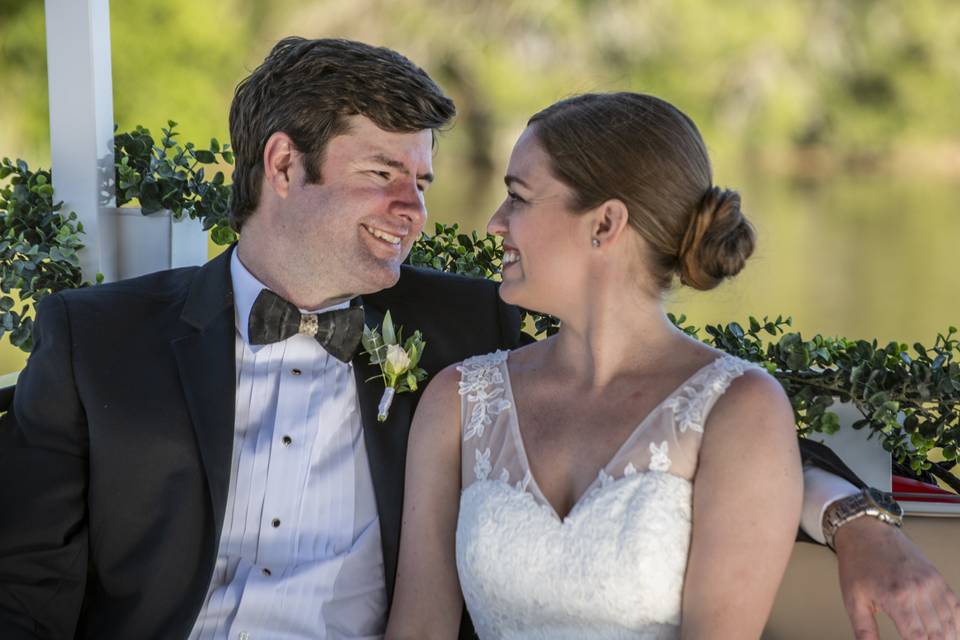 Weddings at Oaks on the River