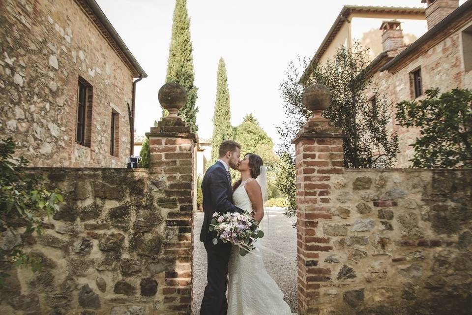 Newlyweds kissing