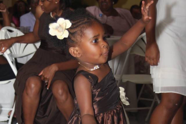 Kid in the wedding