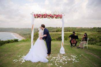 Stargazer arch decor