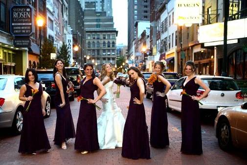 Shari and her bridesmaids during her gorgeous Philadelphia wedding in August 2009!