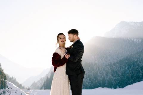 Winter mountain elopement