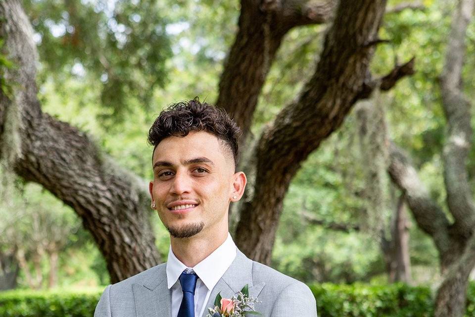Groom