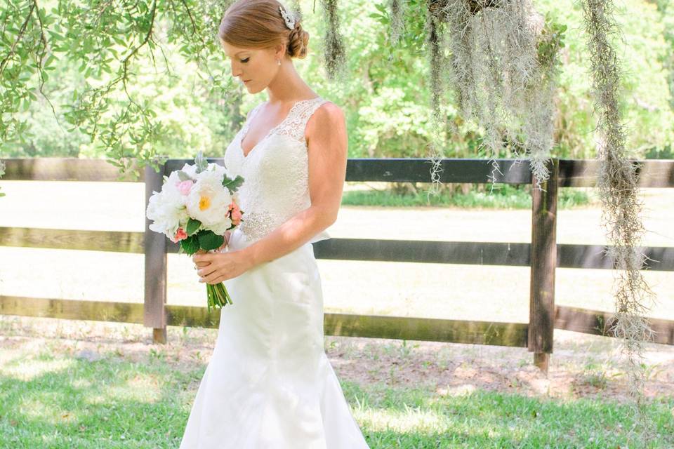 The bride holding her bouquet