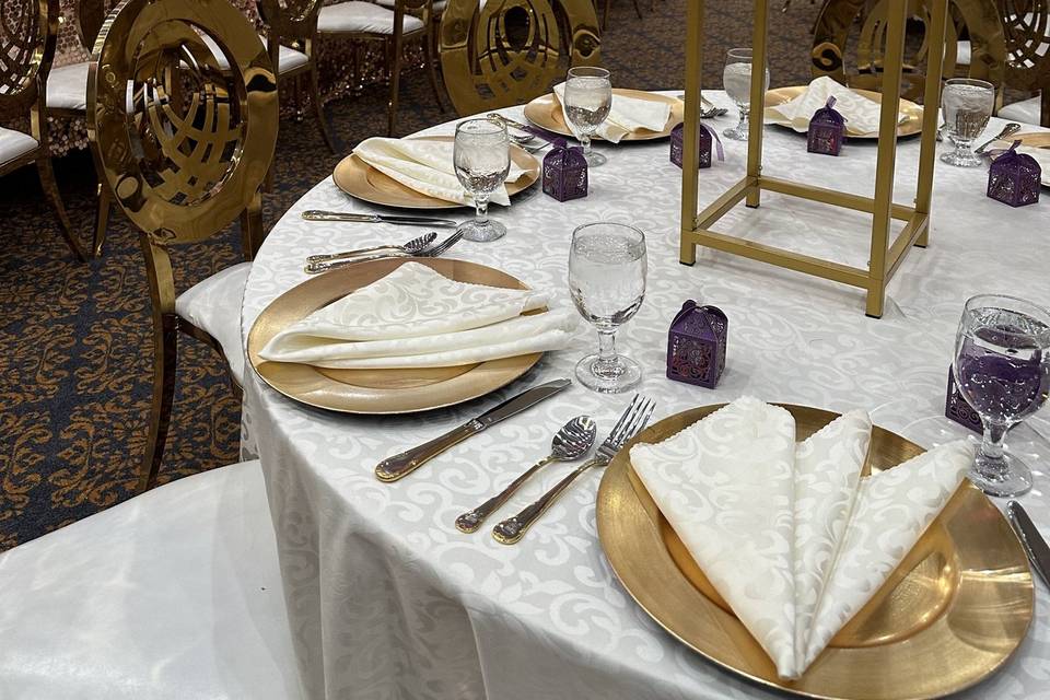 Table spread