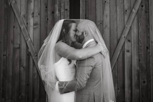 Under Veil BW