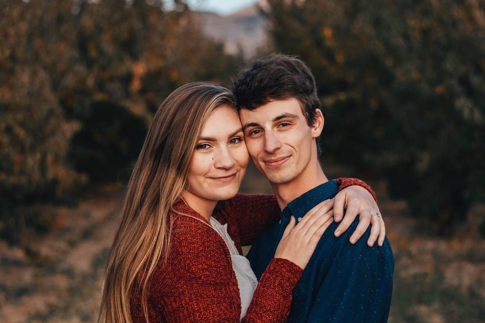 Fall Orchard Engagement