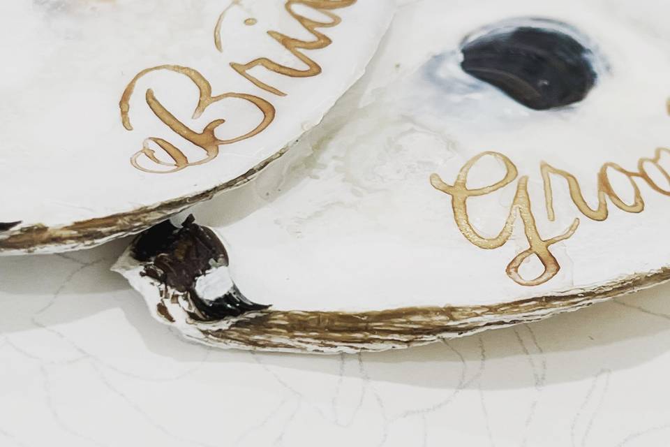 Oyster shell place cards